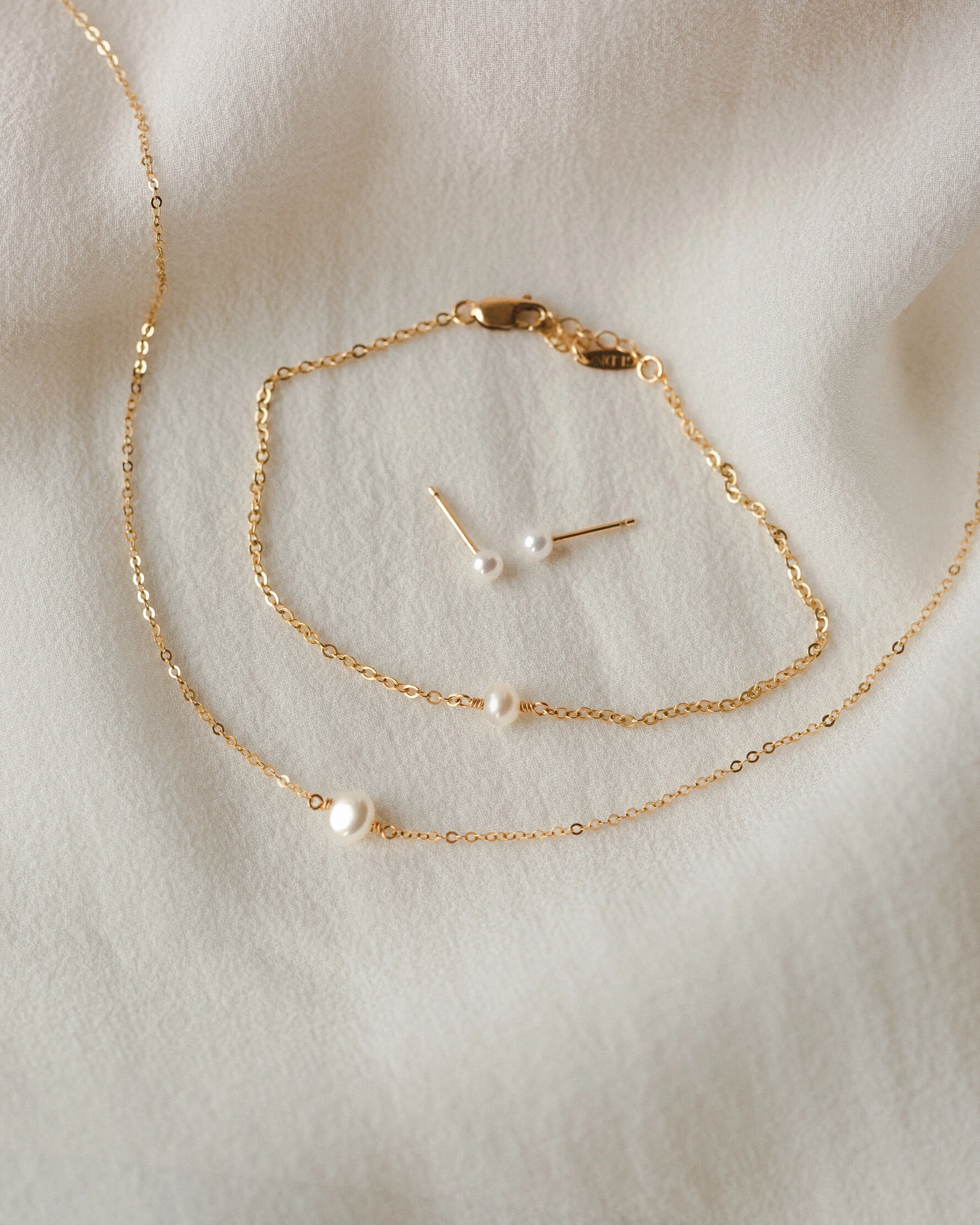 True Shine Essential Pearl Set