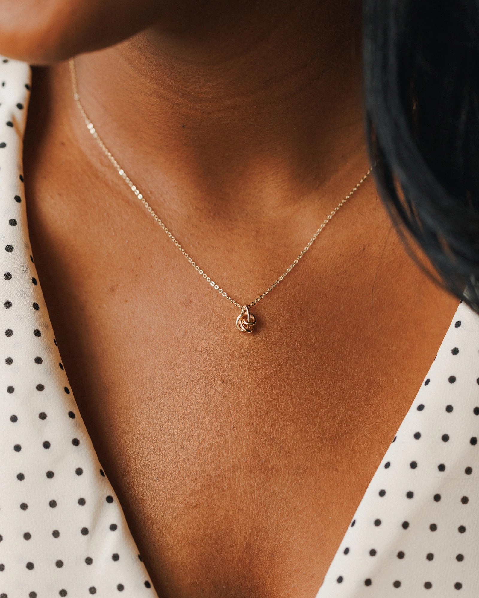 Stylish Flow Eternal Knot Necklace