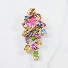 Fancy Coloured Multi Gem Brooch | 0.50 ctw, 1.19 ctw, 20.37 ctw | Sleek Texture Modern Statement