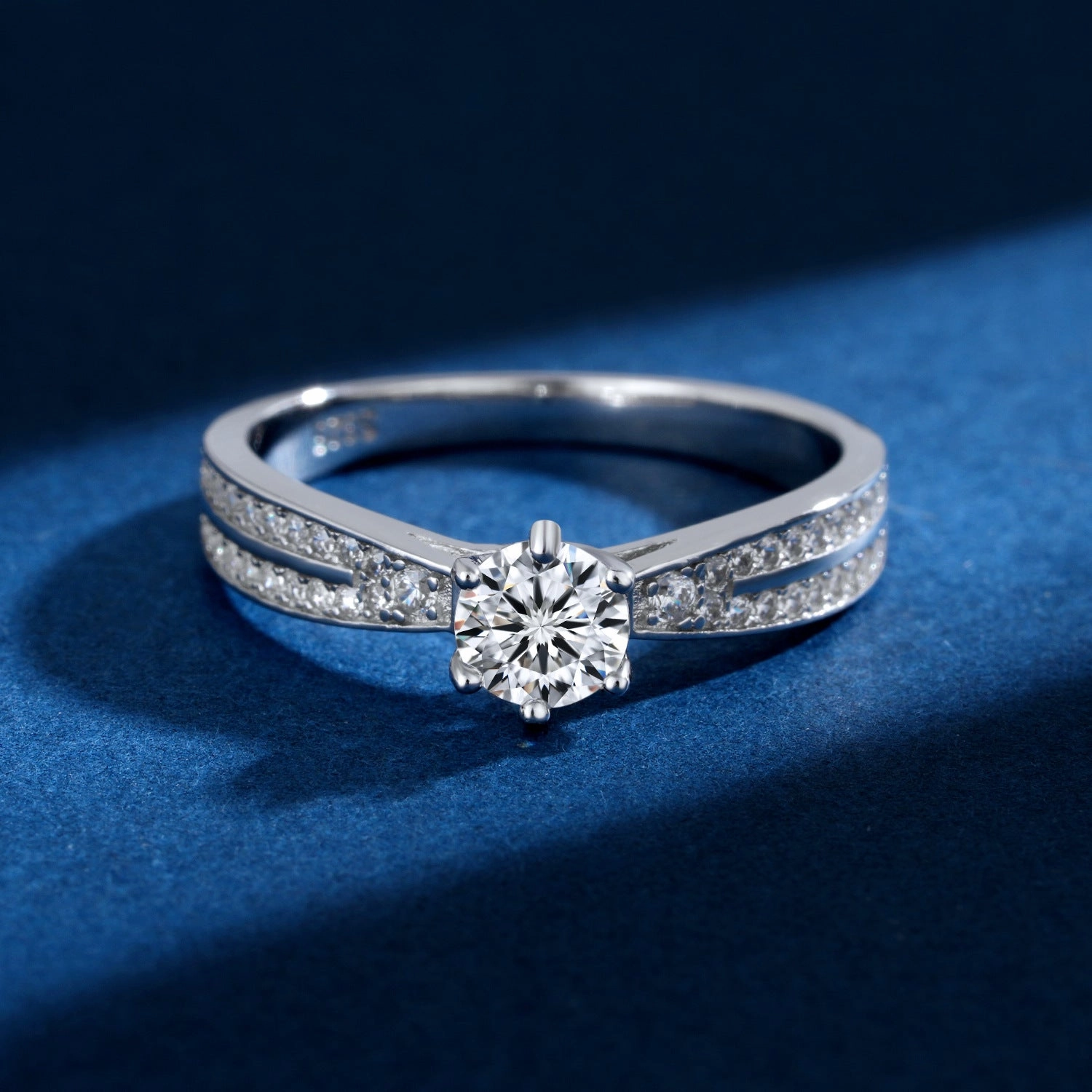 Vibrant Colors Solitaire Split Shank Engagement Ring | S925 | Moissanite