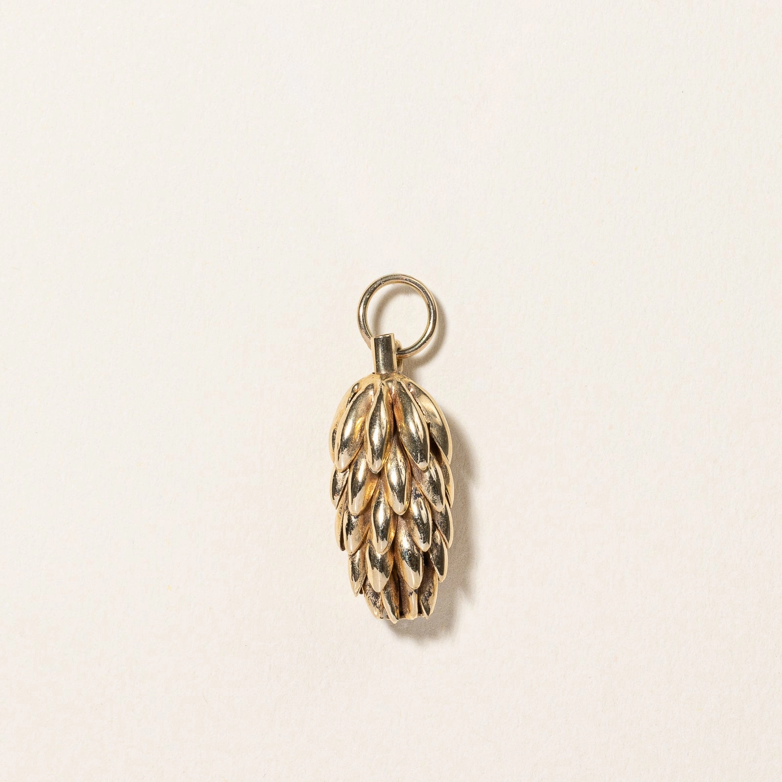 Vibrant Gifts Fashion Week 14k Yellow Gold Charm