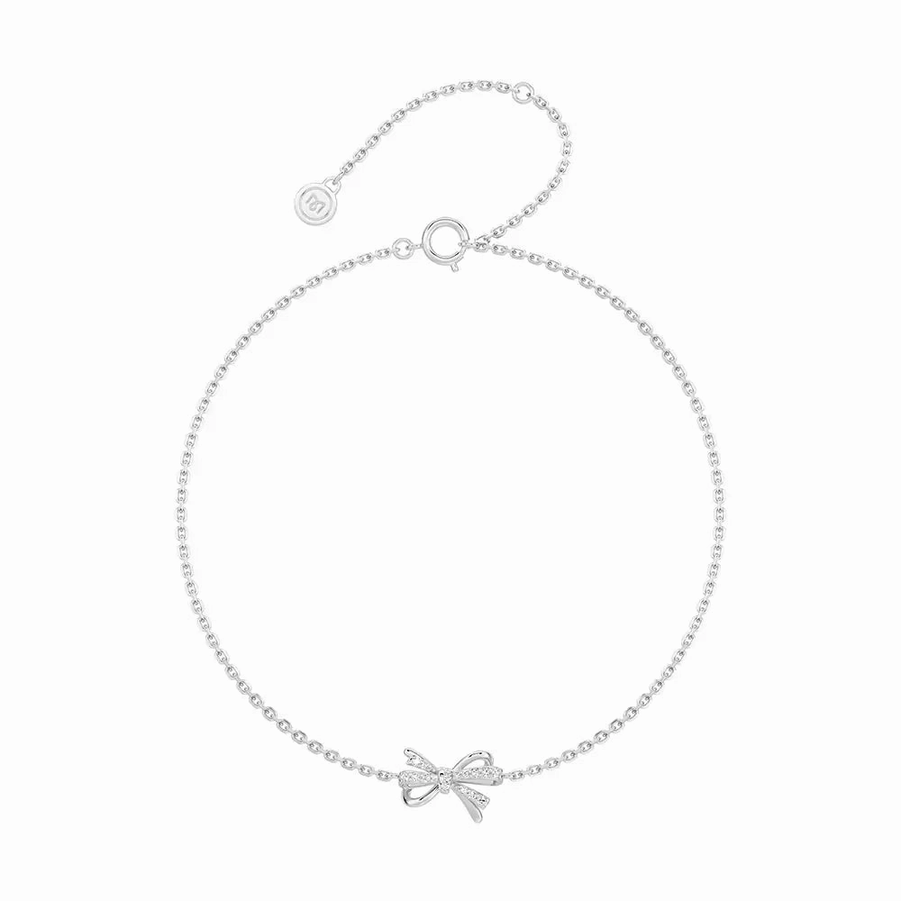 Filigree Bow Edge Moissanite Diamond Bracelet Simple Detail Classic Feature