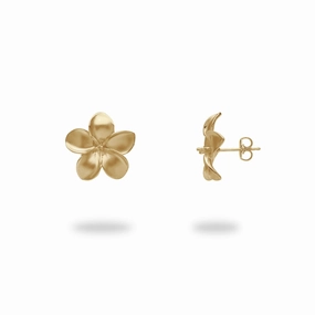 Pick A Pearl Plumeria Earrings in Gold - 13mm Everyday Look