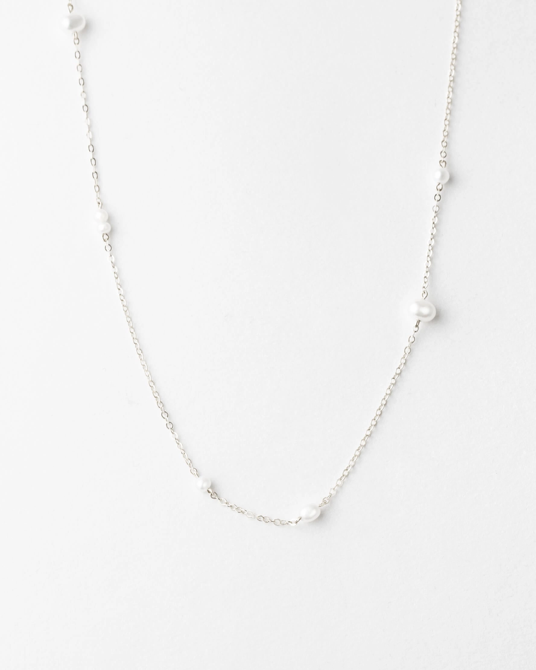 Floating Pearl Necklace Versatile Design