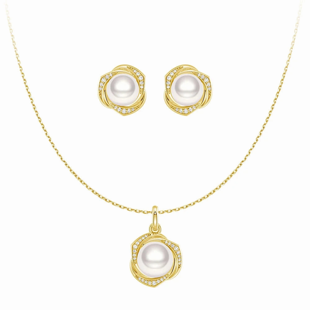 Freshwater Pearl Pendant Necklace And Earrings Set Gloss Layer Close Detail
