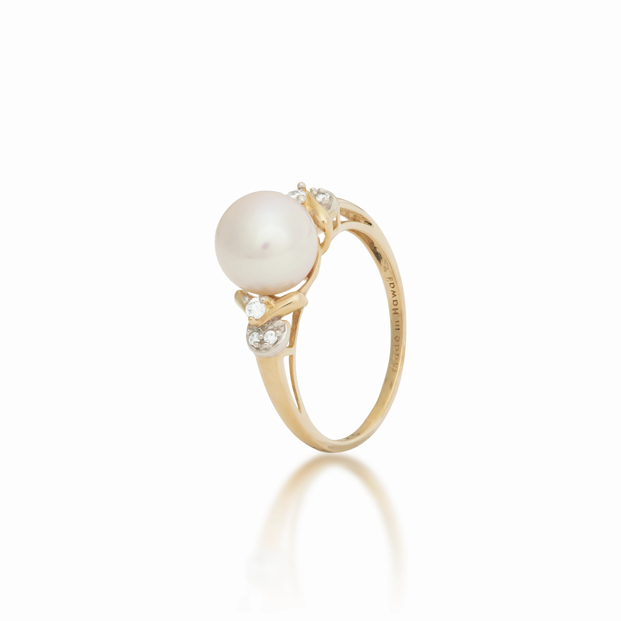 Gift Appeal Structured Design Freshwater White Pearl Ring in Gold with Diamonds - 8-9mm