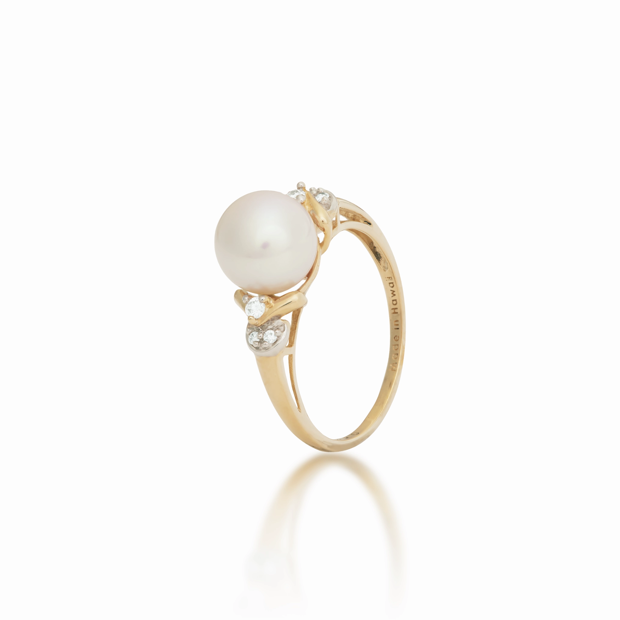 Freshwater White Pearl Ring in Gold with Diamonds - 8-9mm Stylish Shape Timeless Fit
