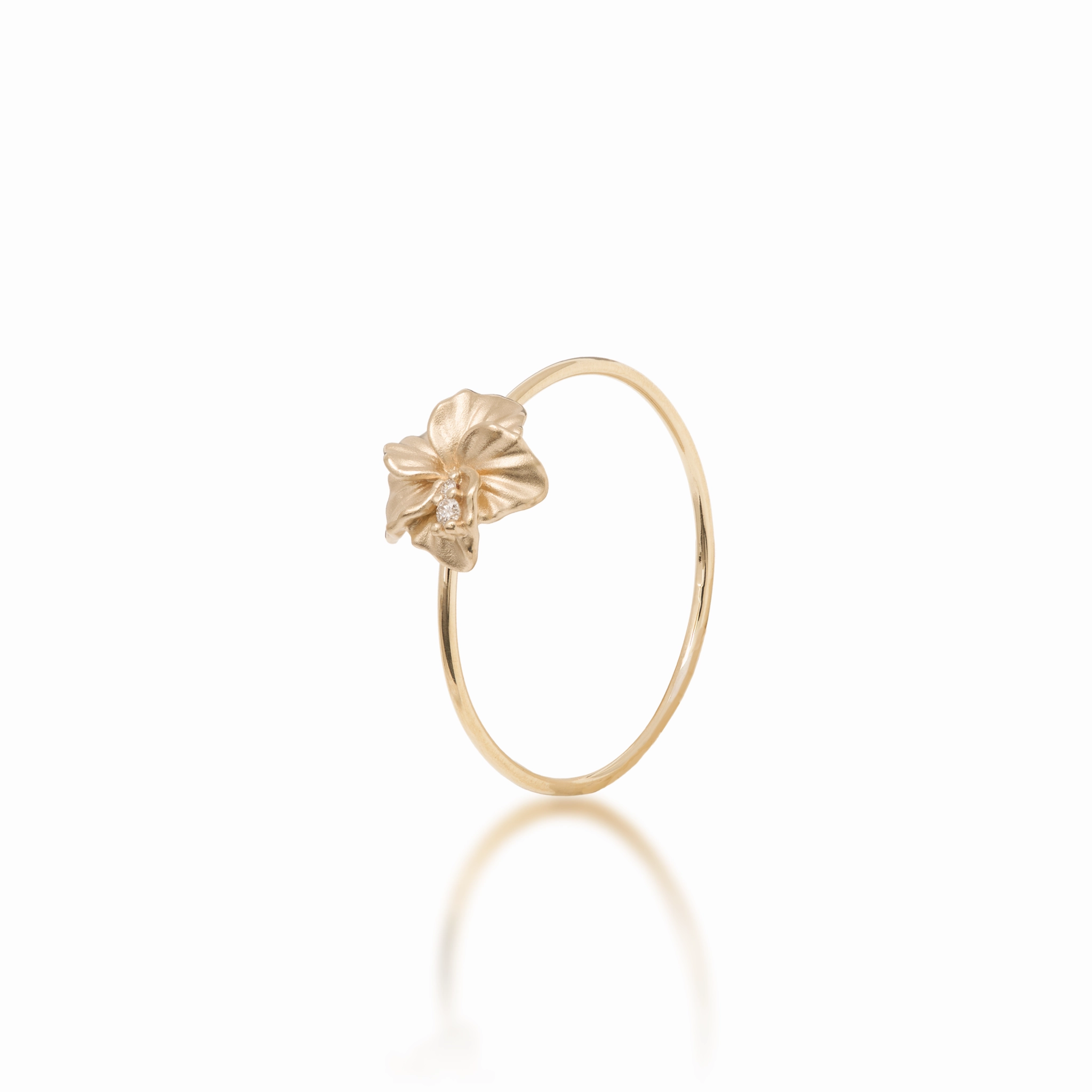 Hawaiian Gardens Hibiscus Ring in Gold with Diamonds - 8mm Power Look