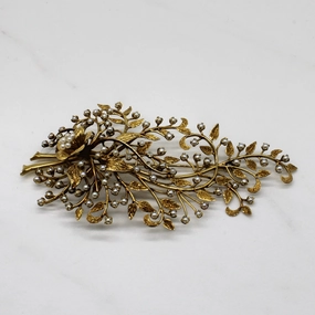 Delicate Sparkle Floral Seed Pearl 15k Yellow Gold Brooch |