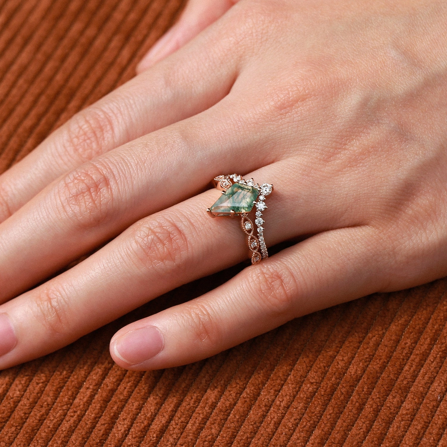 2.0ct Vintage Kite Cut Moss Agate Engagement Ring Set 2pcs - Winona Strong Appearance