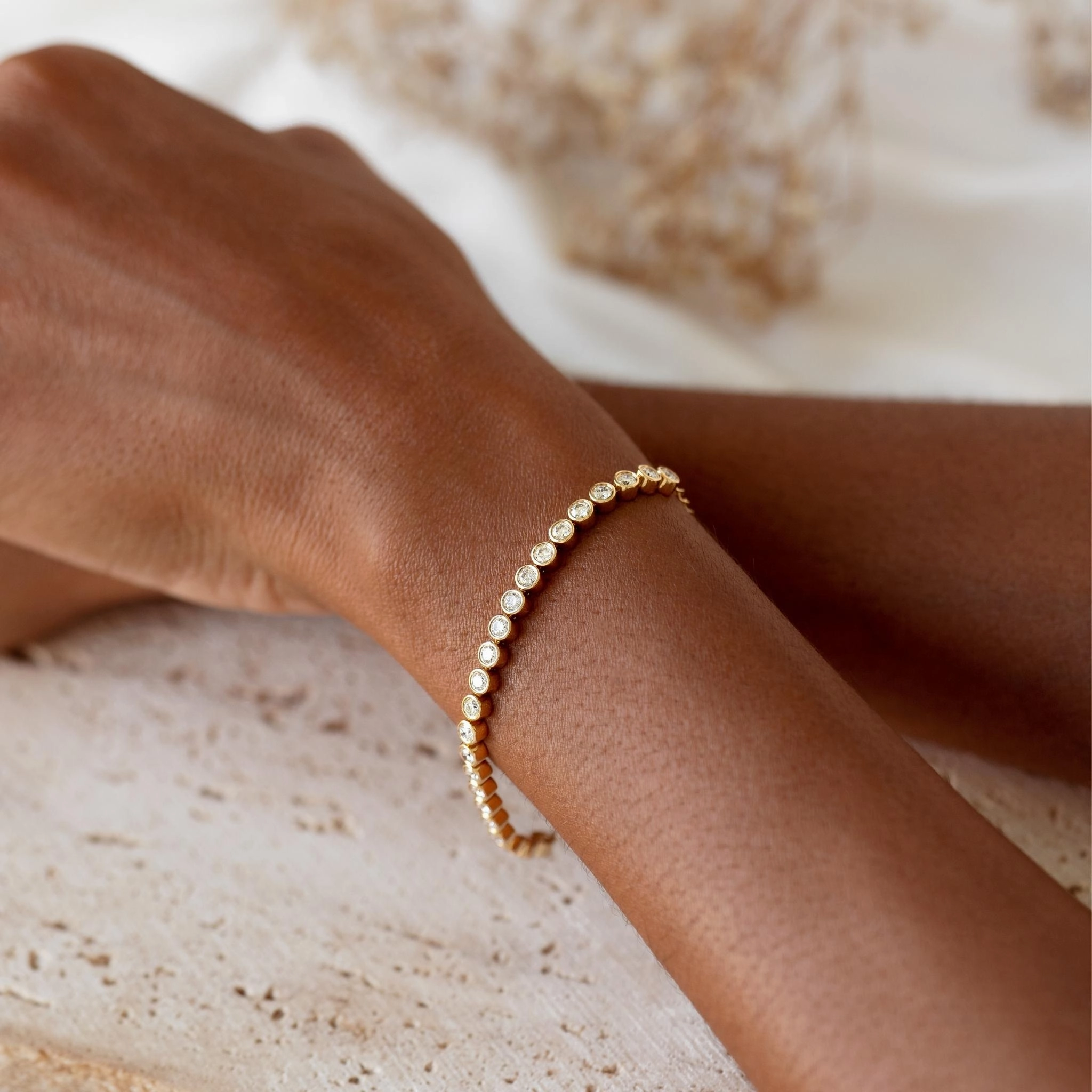 Golden Tone Half Diamond Tennis Bracelet 14k Yellow Gold (1.8 - 2.0 ct tw)