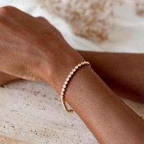 Seasonal Shine Half Diamond Tennis Bracelet 14k Yellow Gold (1.8 - 2.0 ct tw)