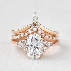 Glow Vibe Lively Feature Oval Moissanite Pearl-fect Vintage Gold Ring Set 3pcs