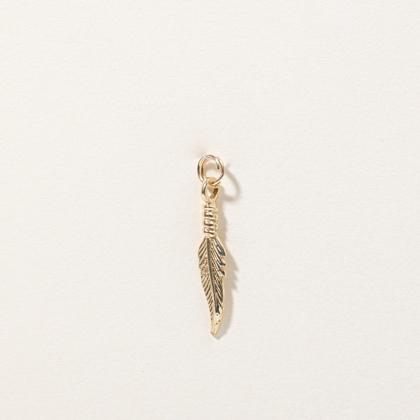 10k Yellow Gold Feather Charm Casual Outfit Daily Classic