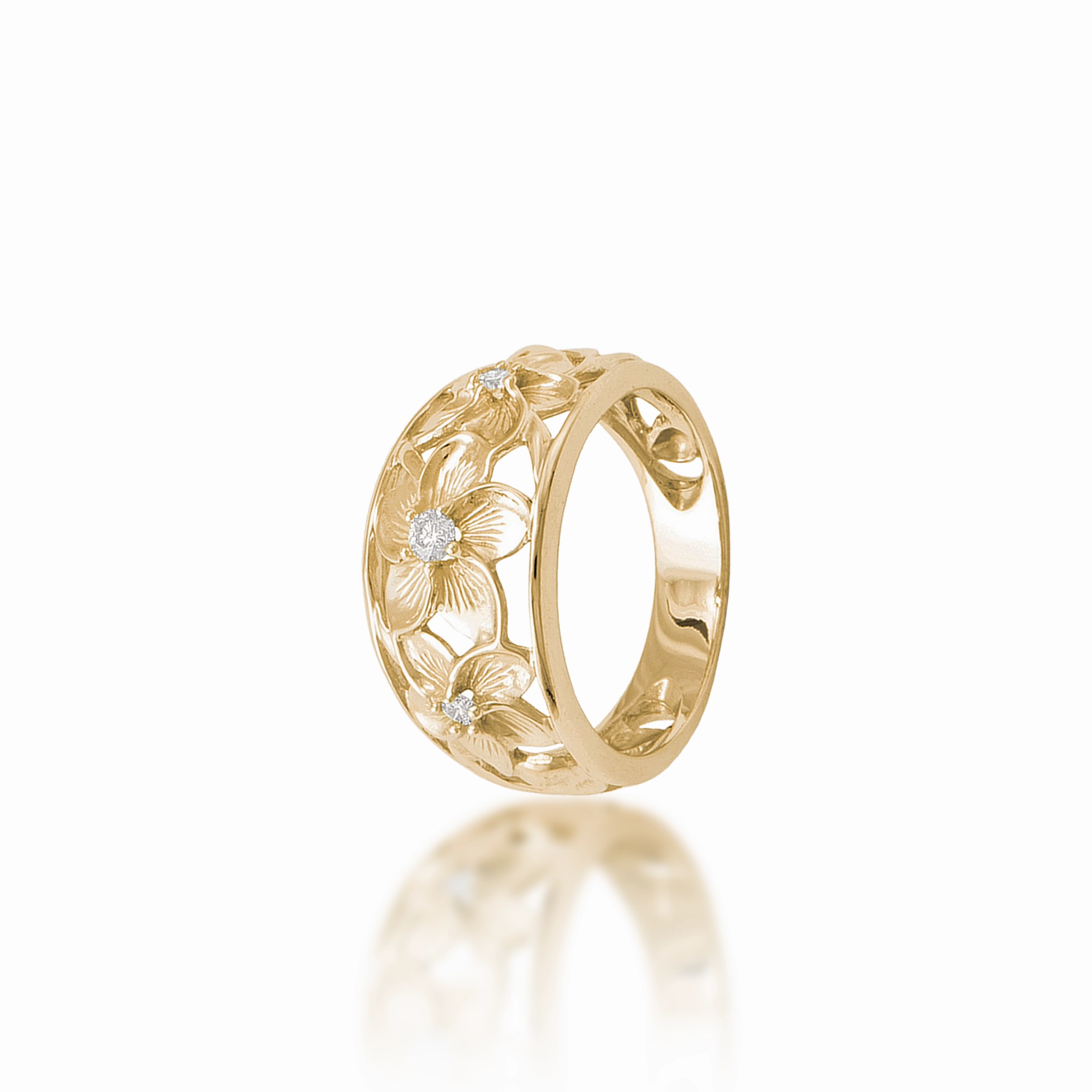 Hawaiian Heirloom Plumeria Ring in Gold with Diamonds - 11mm Monochrome Fit Highlight Feature