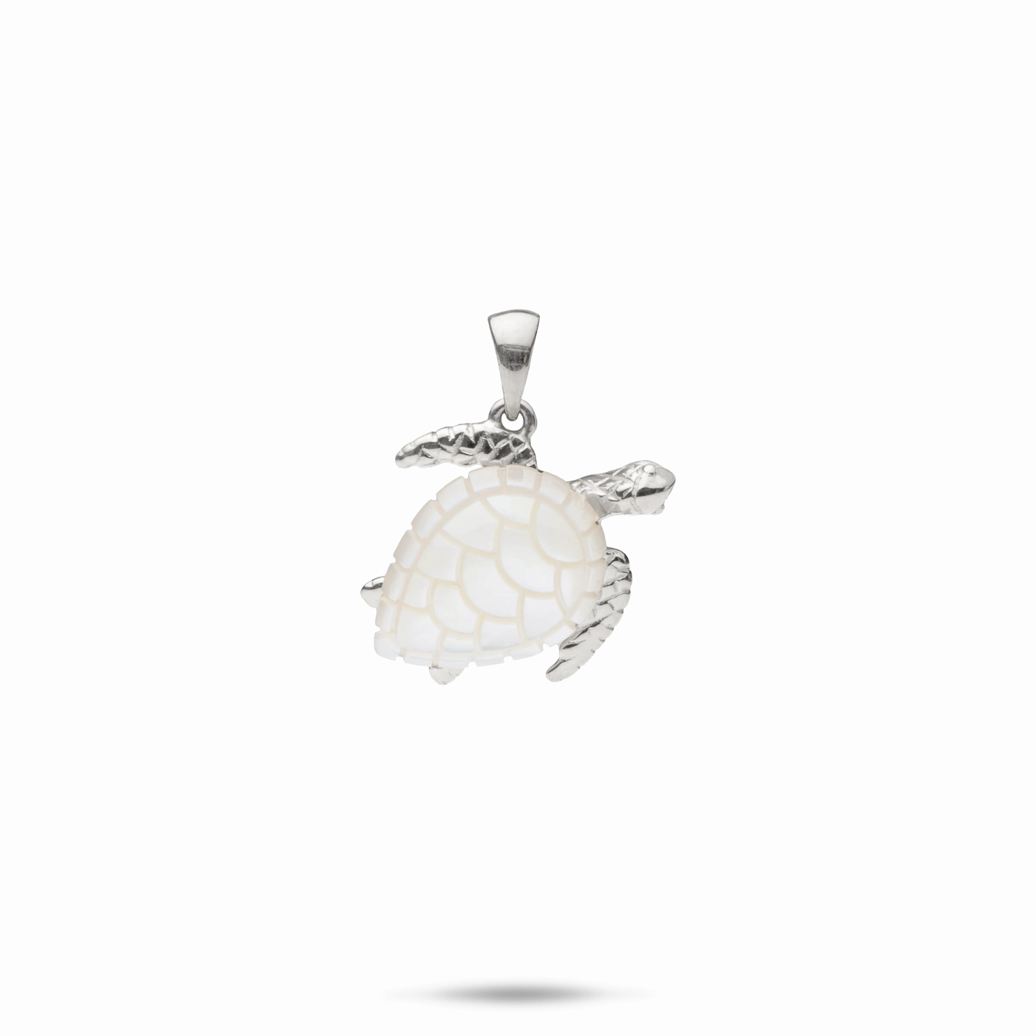 Soft color Honu Mother of Pearl Pendant in White Gold - 15mm