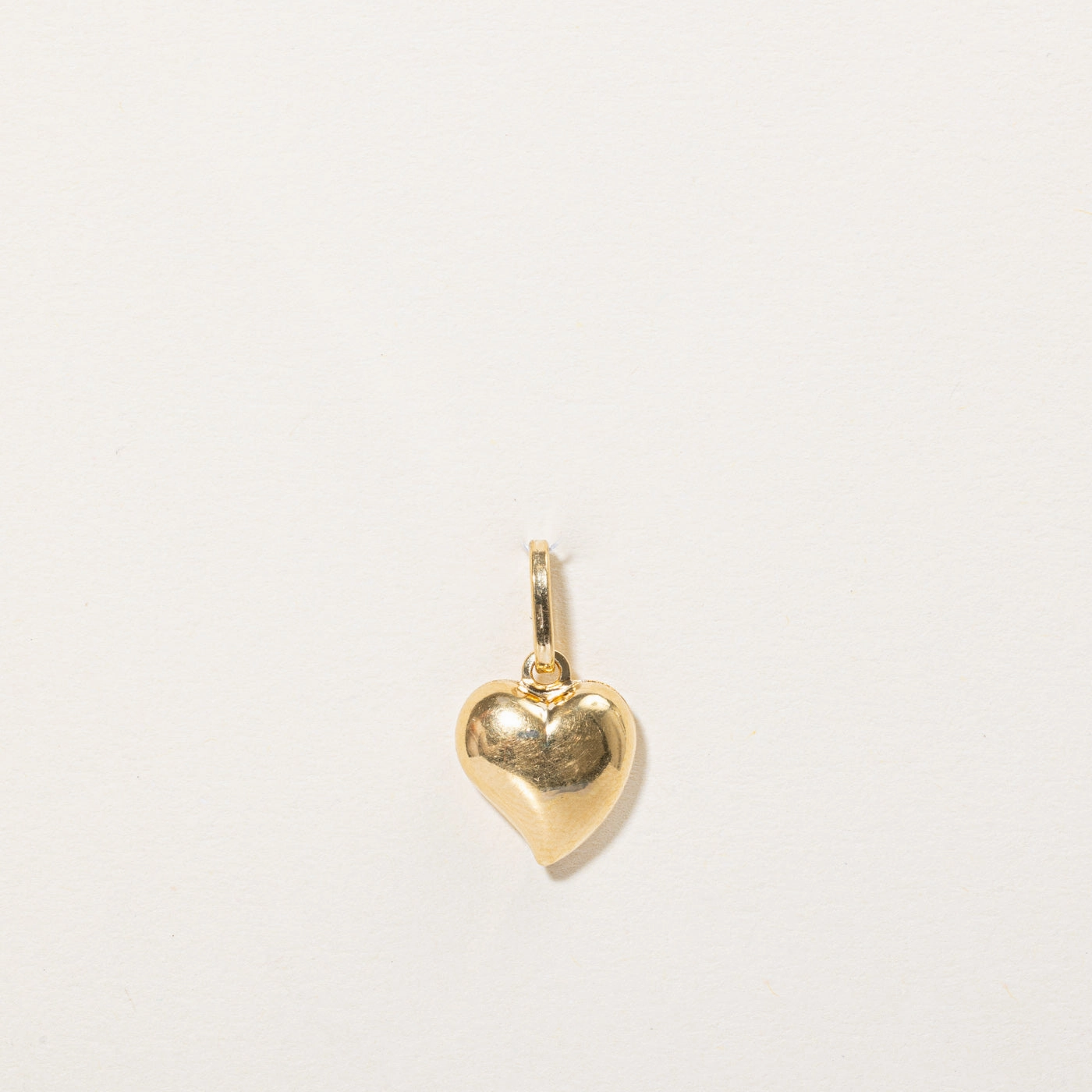 Chic Touch Bold Finish Italian 18k Yellow Gold Heart Charm