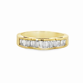 Silk Finish Gift Moment Kirkland Jewelry Estate | 18K Yellow Gold Diamond Band