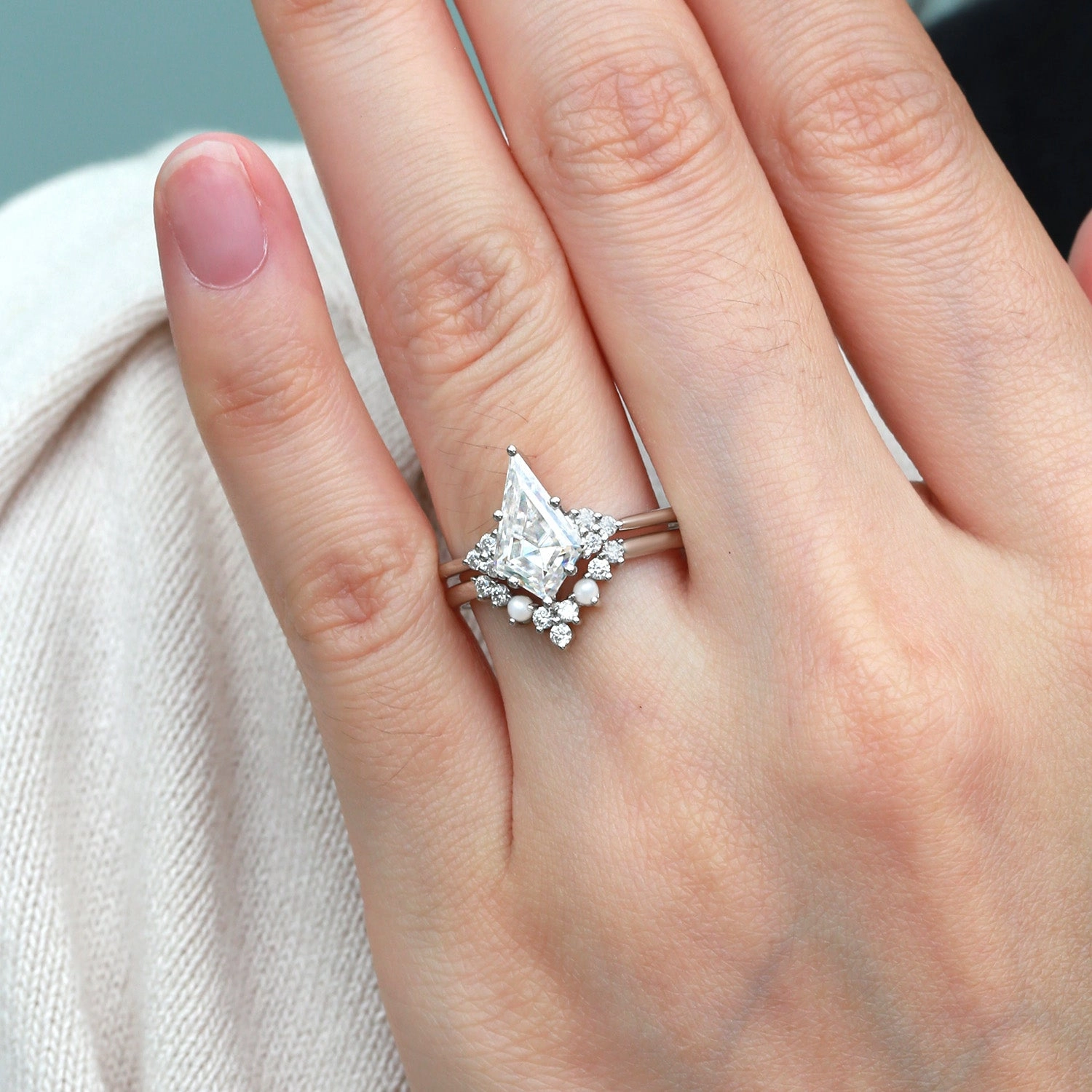 Kite Cut Moissanite Pearl Engagement Ring Set 2pcs Chic Shape Cocktail Hour