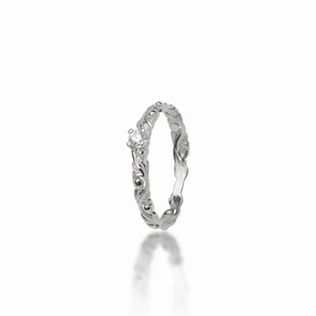 Dazzling Feature Living Heirloom Ring in White Gold with Diamonds - 3mm