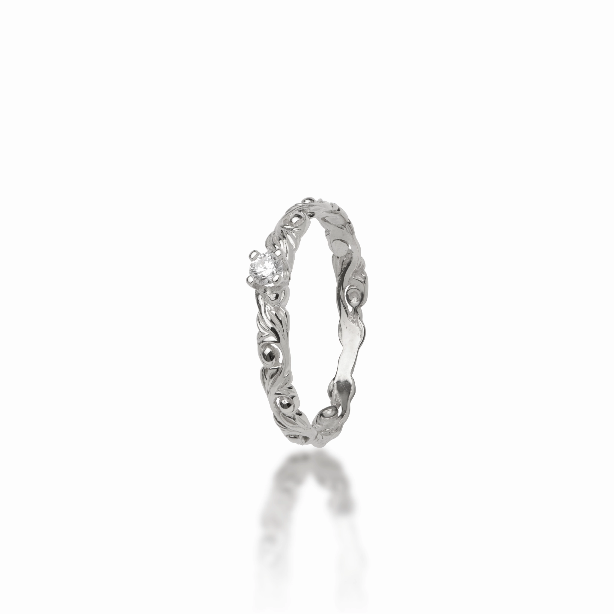 Dazzling Feature Living Heirloom Ring in White Gold with Diamonds - 3mm