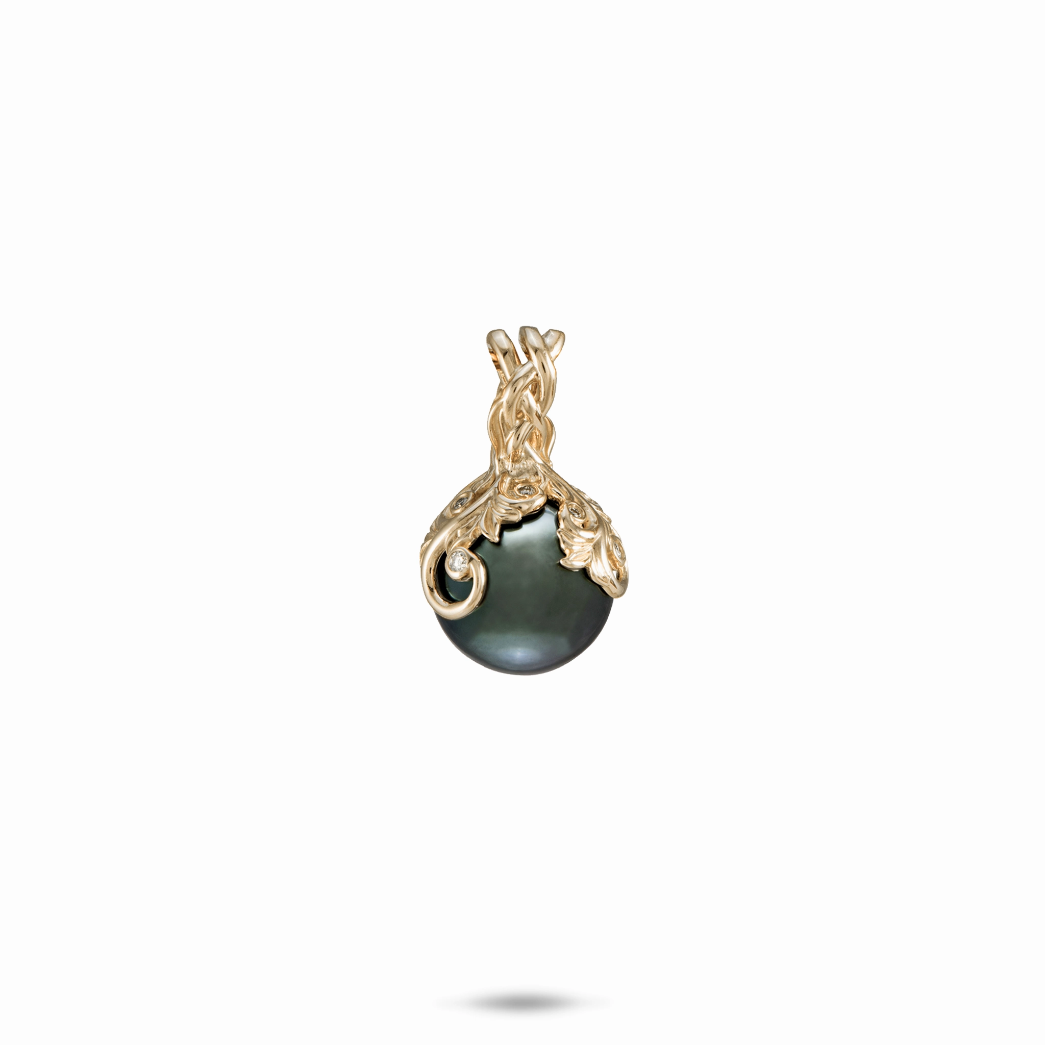 Living Heirloom Tahitian Black Pearl Pendant in Gold with Diamonds - 9-10mm Dressed Look