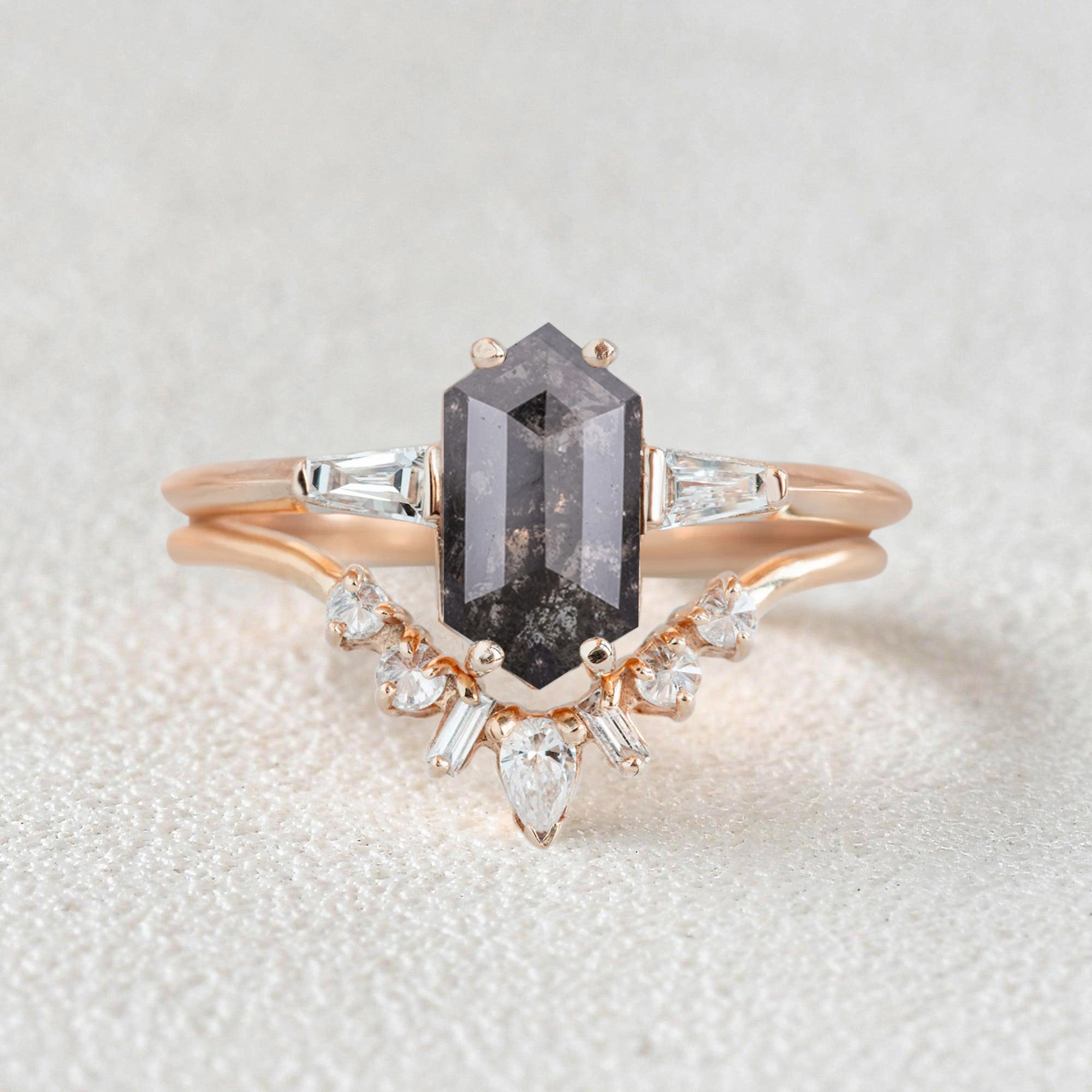 Dainty Form Simple Edge Long Hexagon Salt and Pepper Diamonds Three Stone Ring Set 2pcs