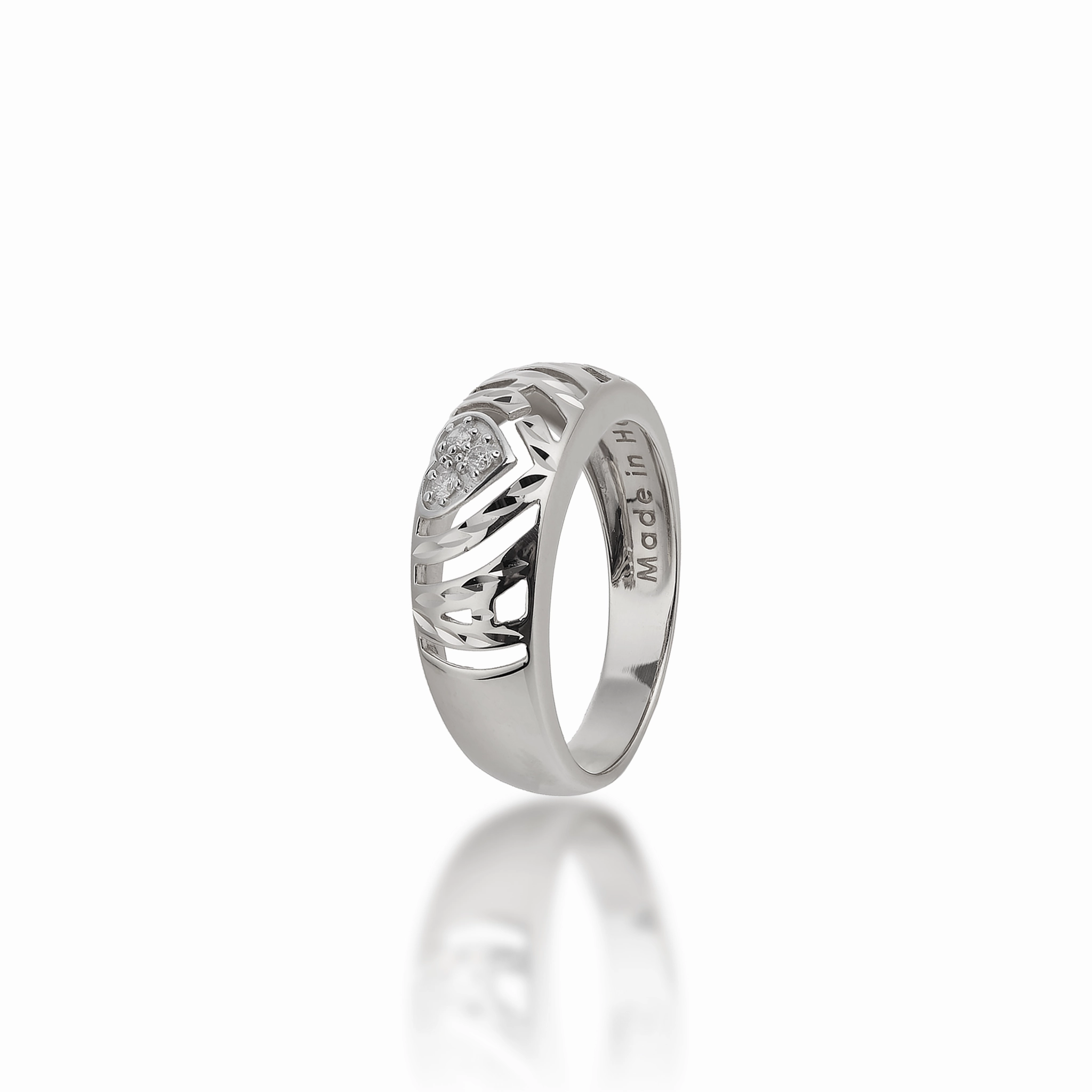 Delicate Finish Aloha Heart Ring in White Gold with Diamonds - 8mm