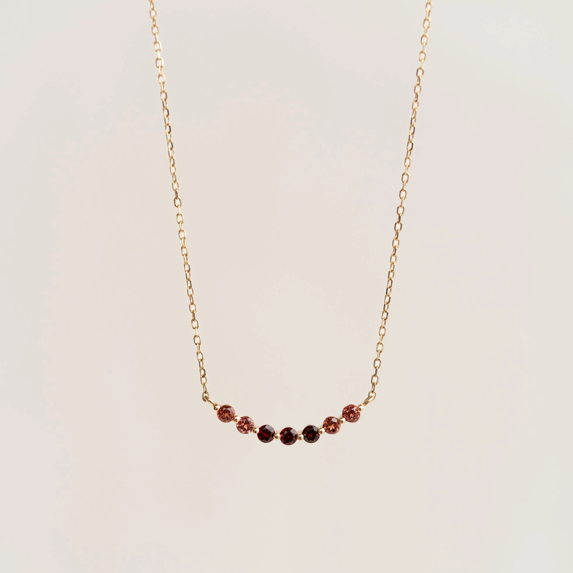Glossy Finish Ethereal Detail January Birthstone Necklace 14k Gold - Ombre Garnet