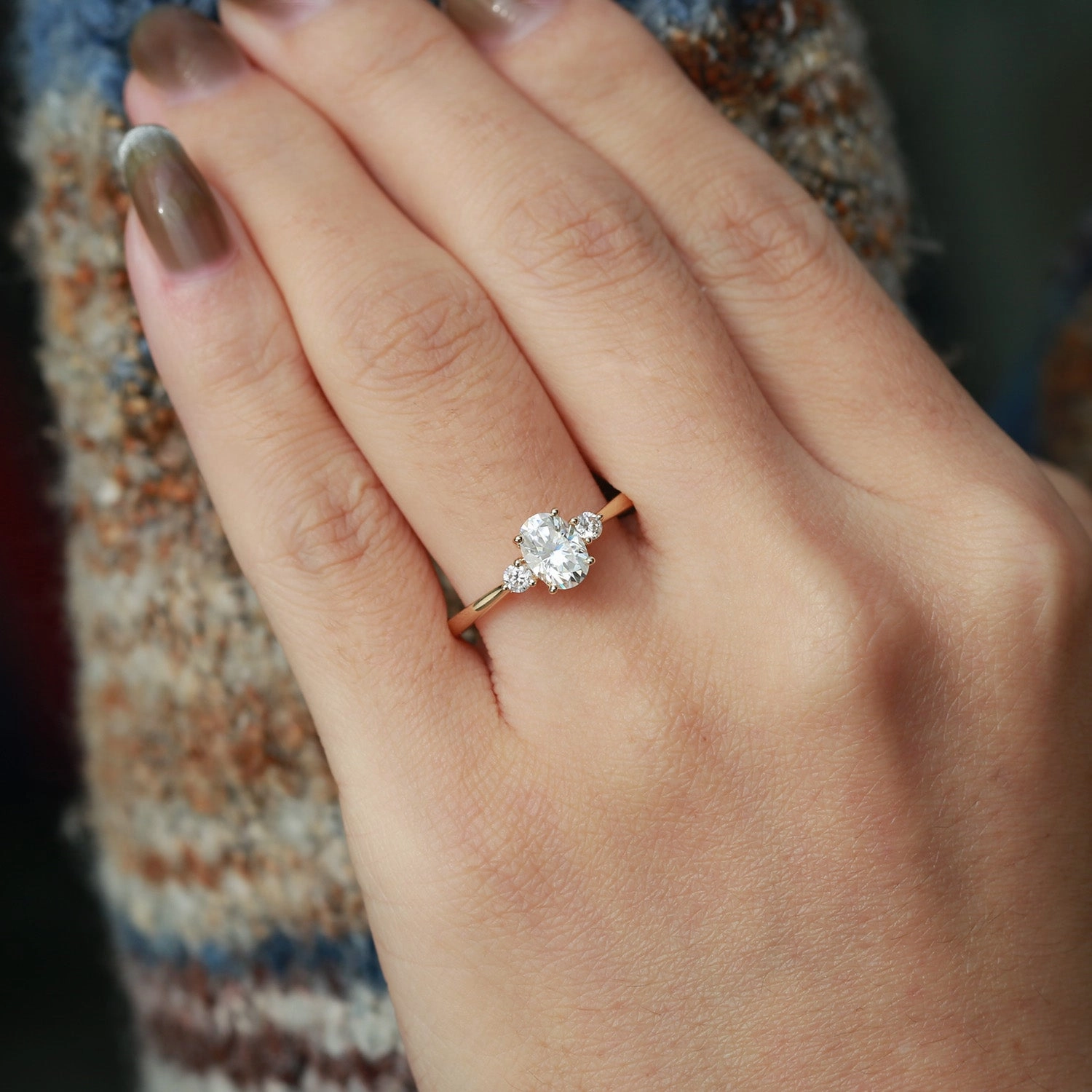 Distinct Look 1.0ct Oval Moissanite Classic Three-stone Ring