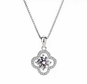 Shine Factor Bold Appeal 4-Leaf Clover Diamond Pendant Necklace | S925 | Moissanite