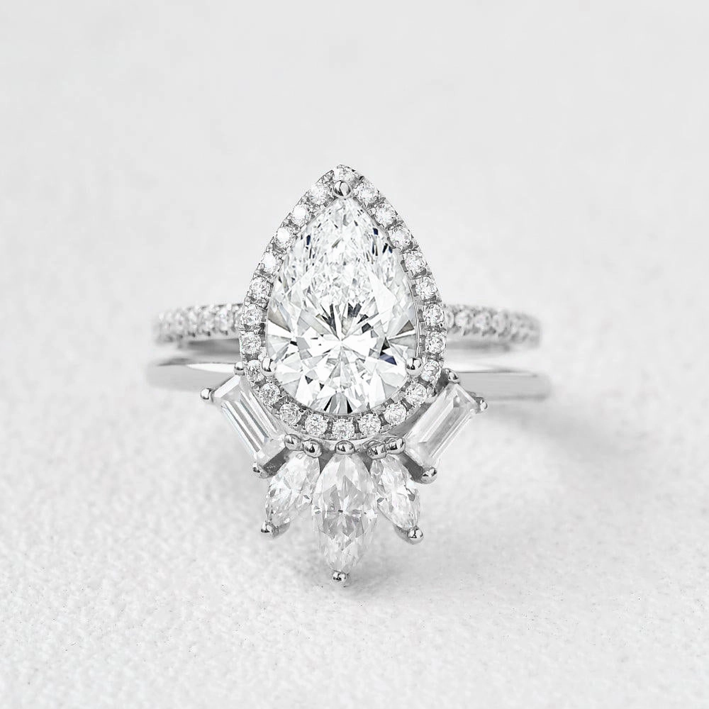 1.0ct Halo Pear Lab Grown Diamond Baguette Ring Set 2pcs Crisp Edge Elegant Features
