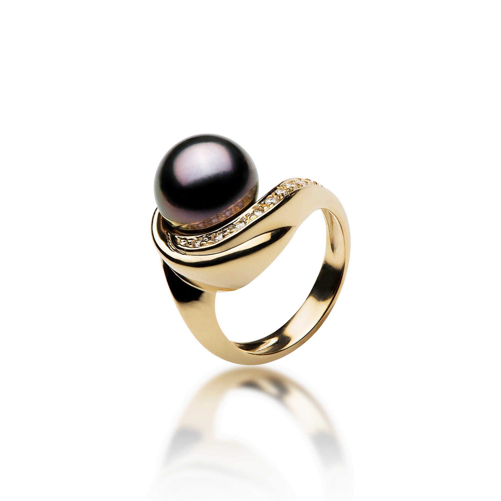 Tahitian Black Pearl Ring in Gold with Diamonds - 10-11mm Subtle Touch