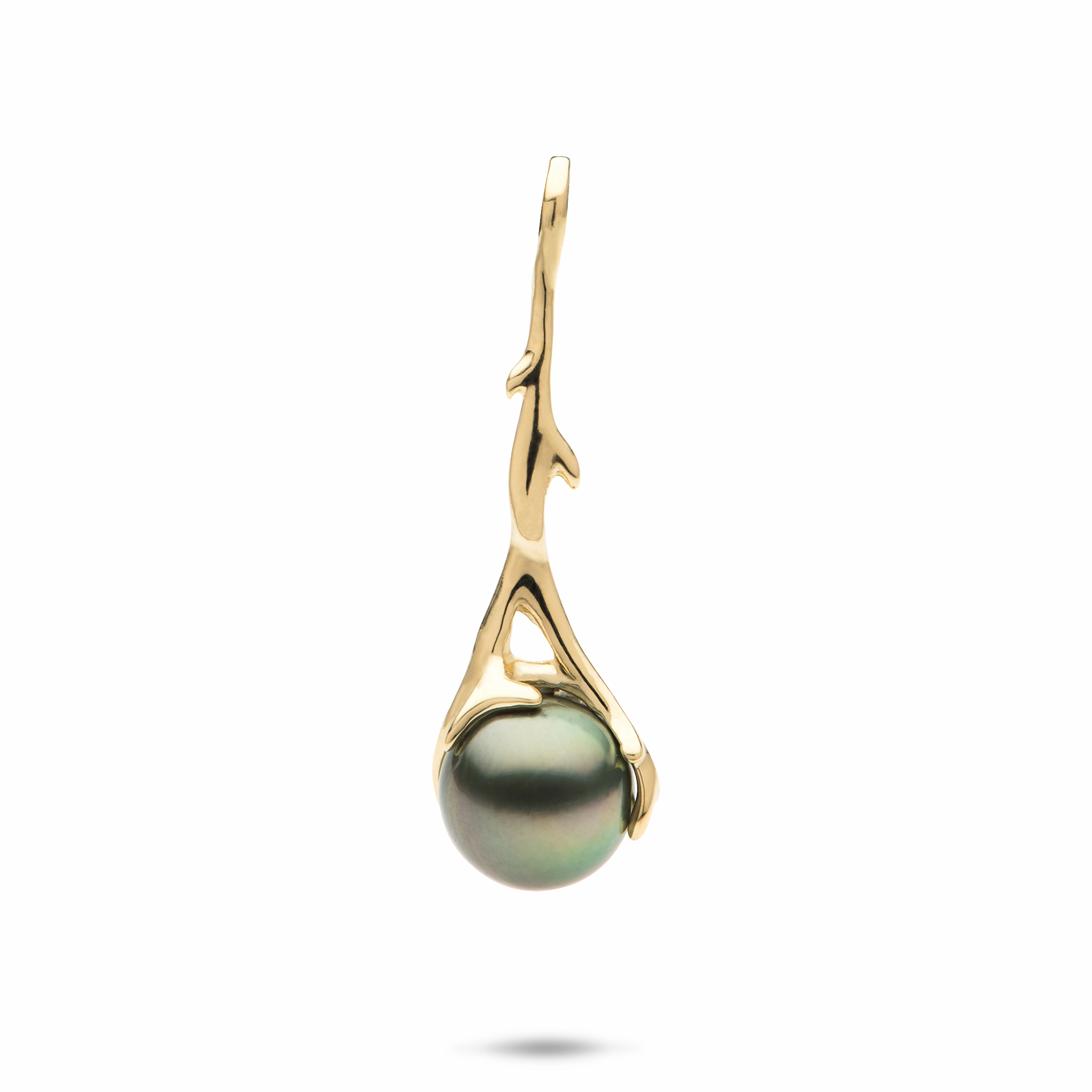 Dynamic Shape Heritage Tahitian Pearl Pendant in Gold - 33mm