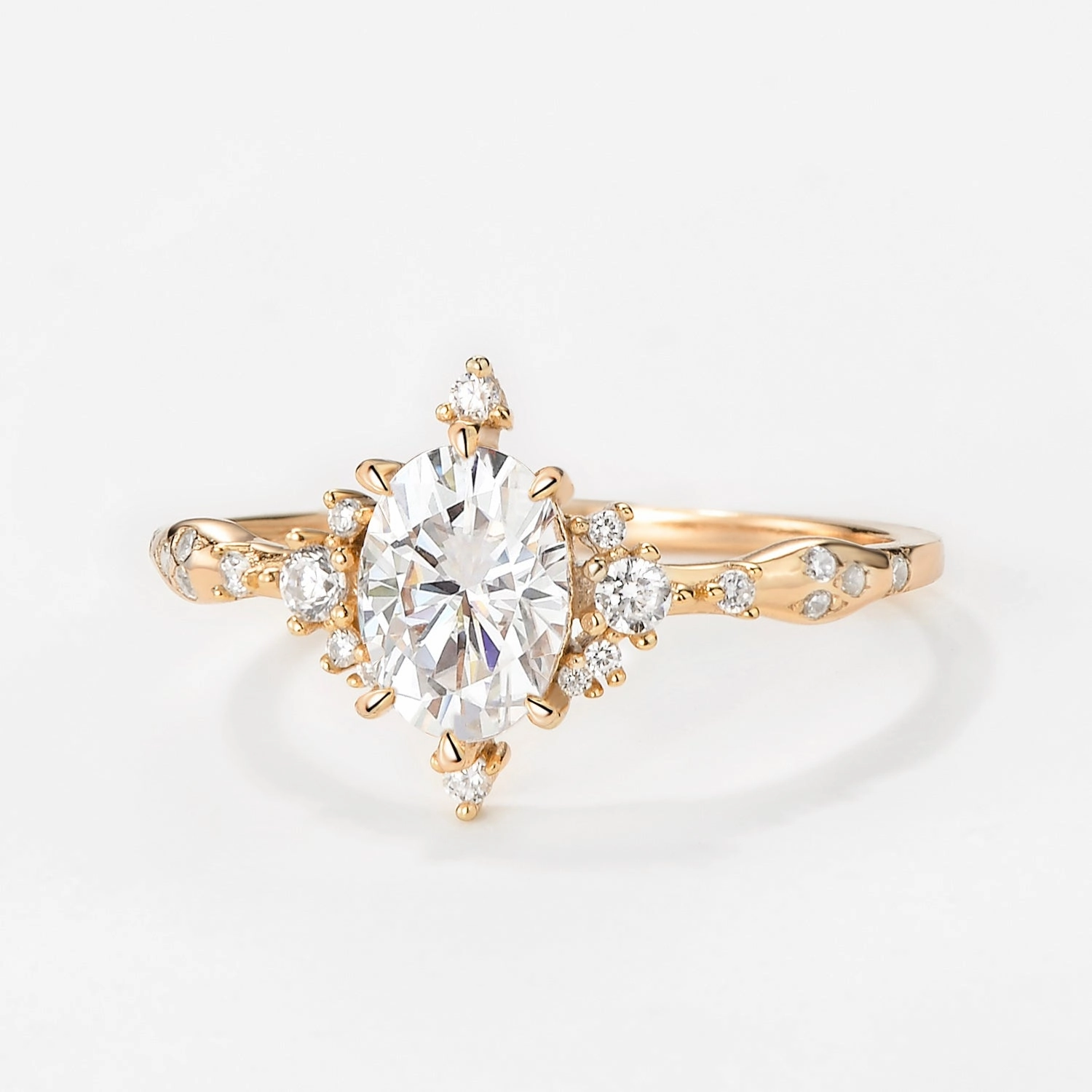 Sparkling Piece Polished Form Moissanite Yellow Gold Stacking Vintage Engagement Ring