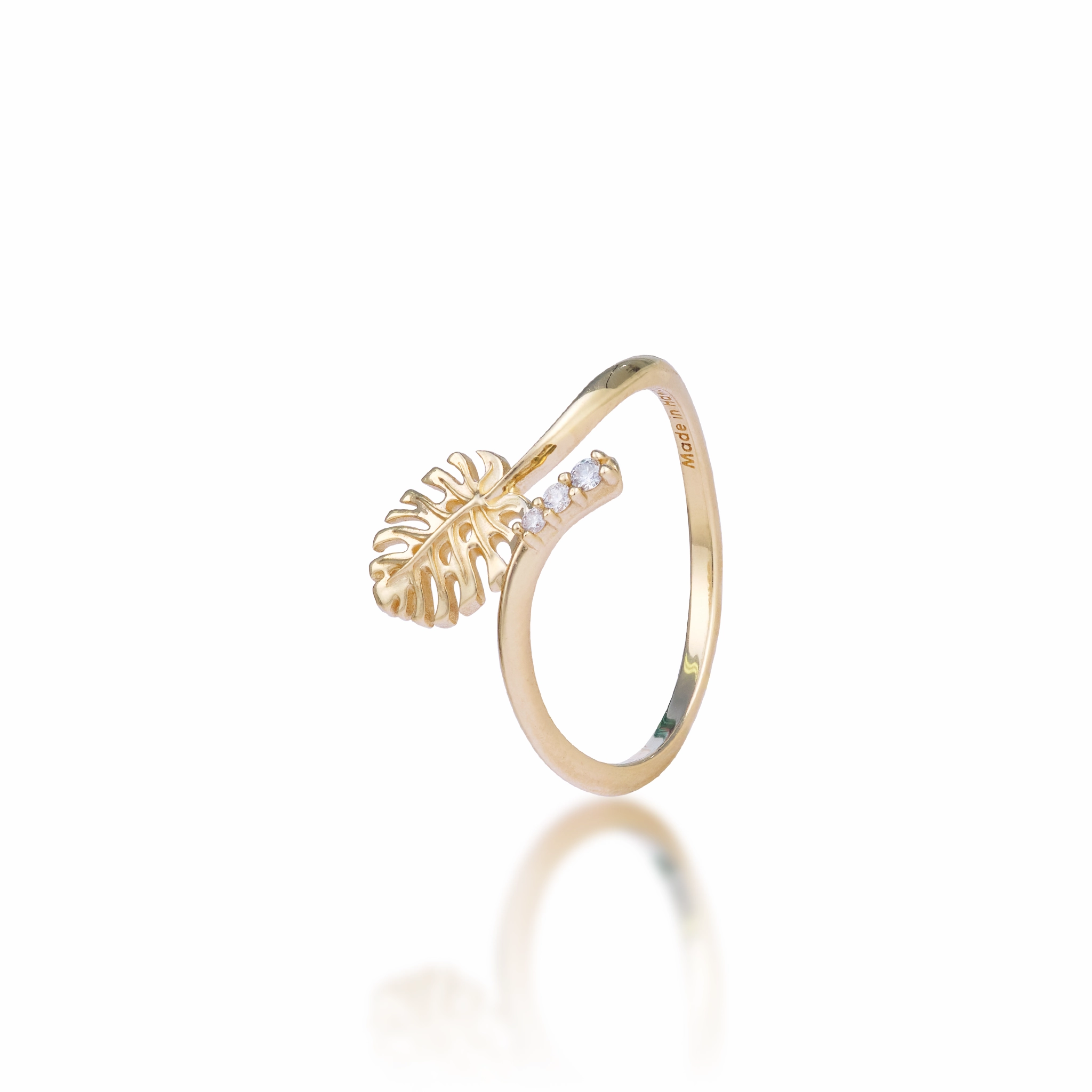 Luxe Detail Fashionable Finish Monstera Ring in Gold with Diamonds - 9mm