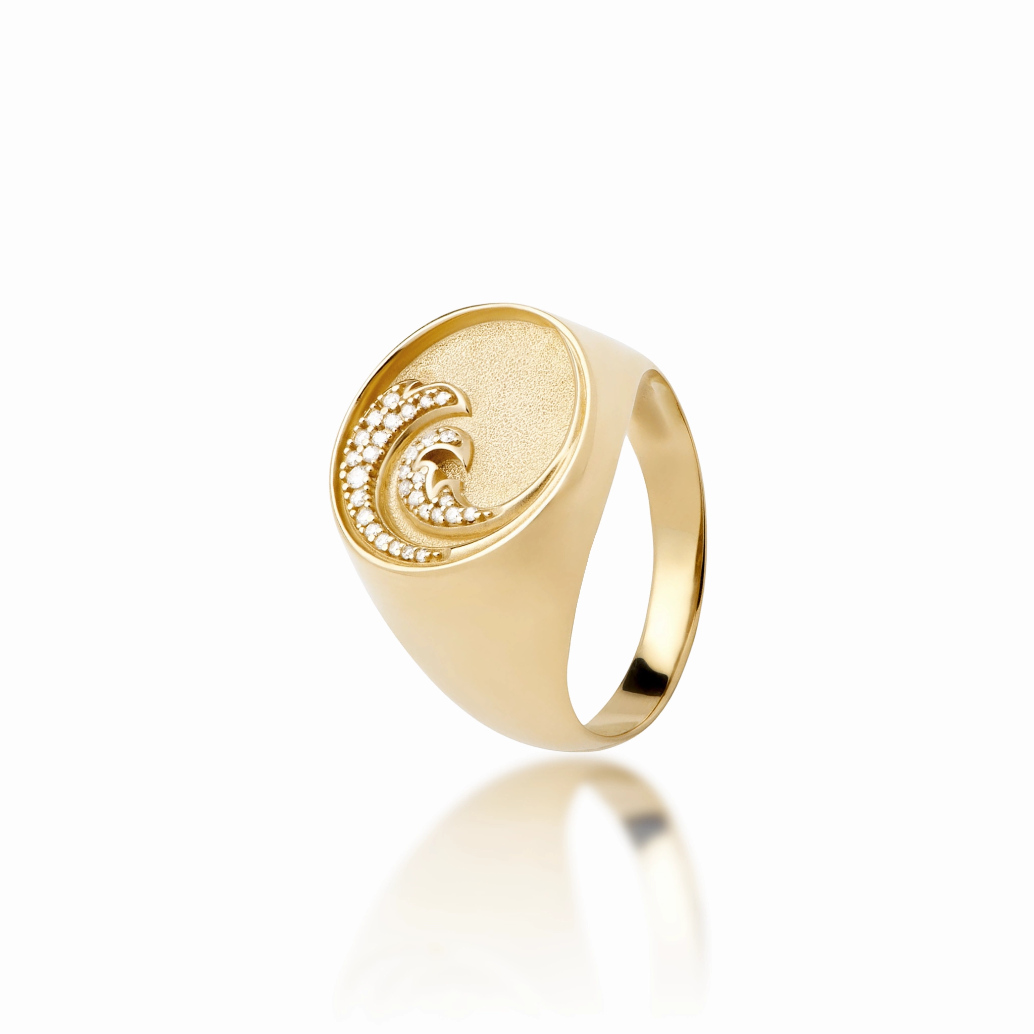 Elegant Occasion Nalu Ring in Gold with Diamonds - 18mm