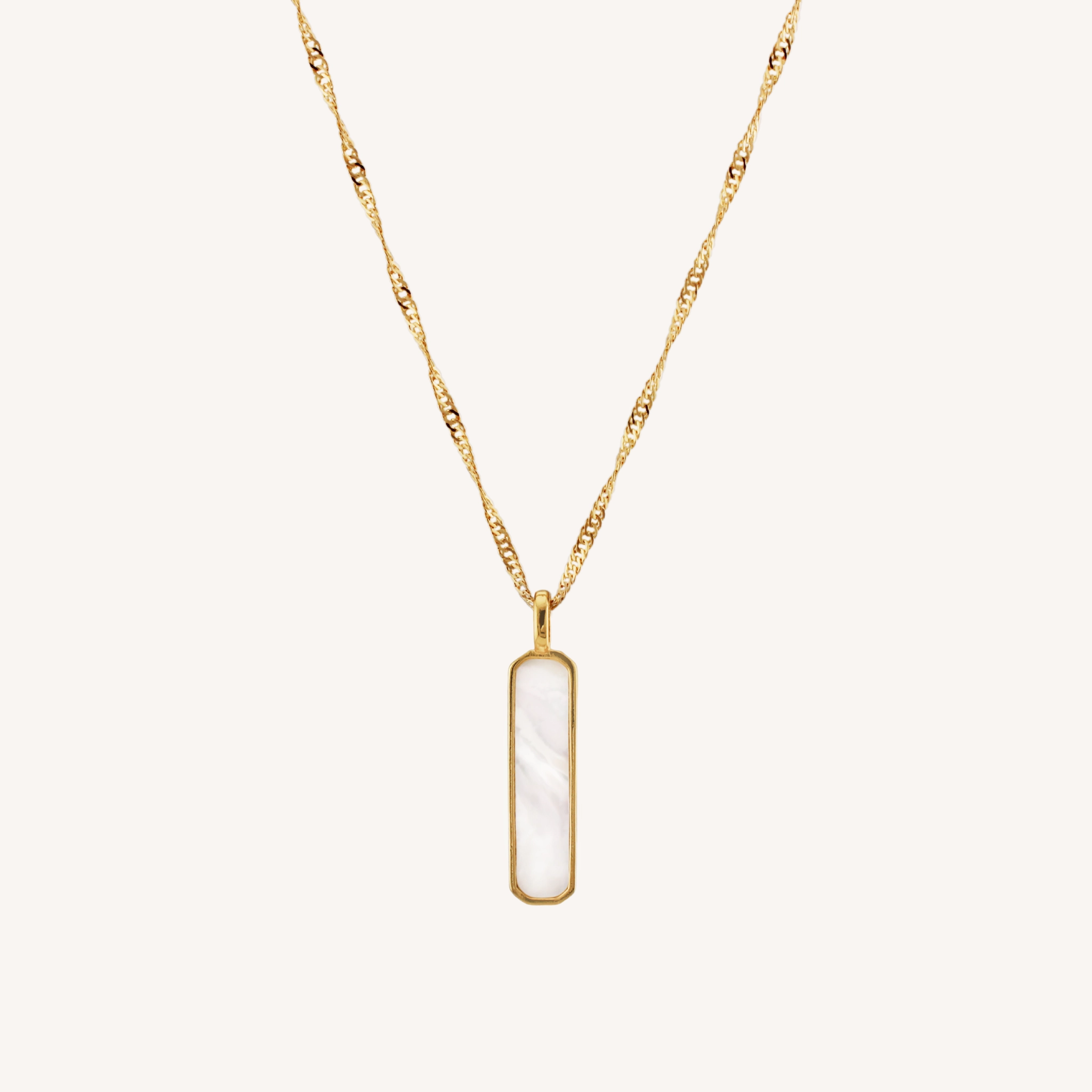 OCEANA PEARL SHELL NECKLACE Classic Spark Elegant Appeal