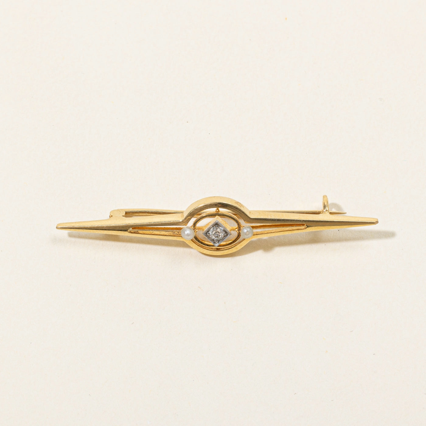 Understated Mood Casual accessory Old Mine Diamond & Seed Pearl Brooch | 0.02ct |