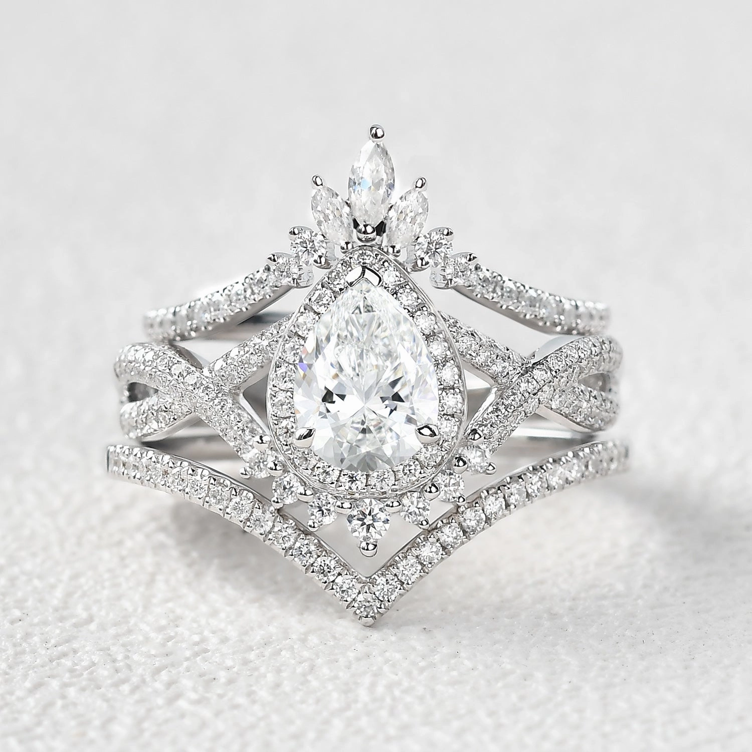 Pear Moissanite Halo Infinity Ring Sets 3pcs Graceful Detail