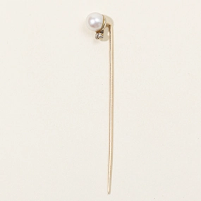 Pearl & Old European Cut Diamond Pin | 7mm Pearl, 0.04ct | Classic Pairing Beauty Element