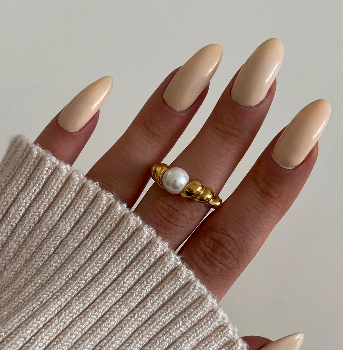 premium design Casual Gift Pearl on Croissant Ring 18K Gold