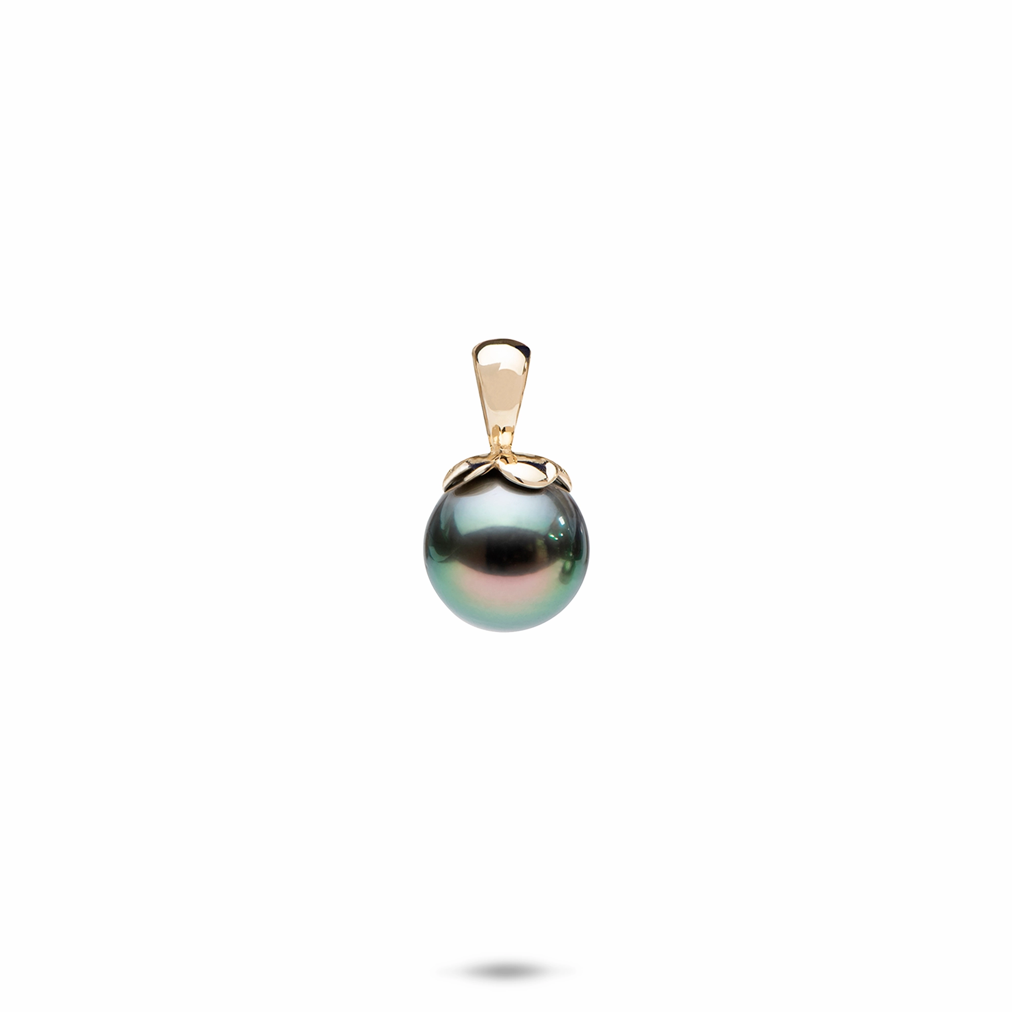 Highlight Feature Pearls in Bloom Plumeria Tahitian Black Pearl Pendant in Gold - 8-9mm