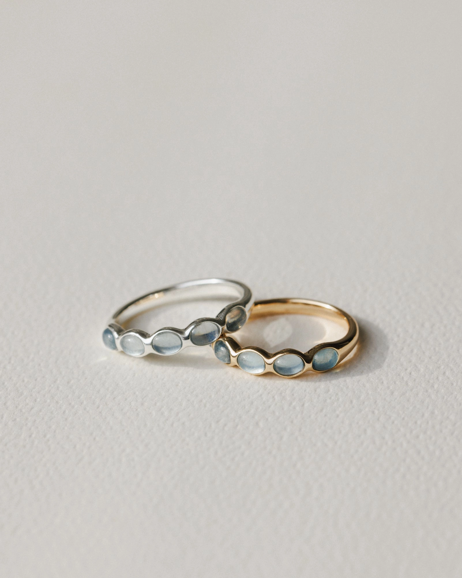 Elegant Mood Bold Form Oasis Ring