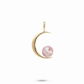 Pick A Pearl Crescent Moon Pendant in Gold Timeless Impression