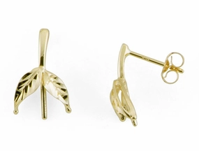 Festive Outfit Pick A Pearl Maile Earrings in Gold