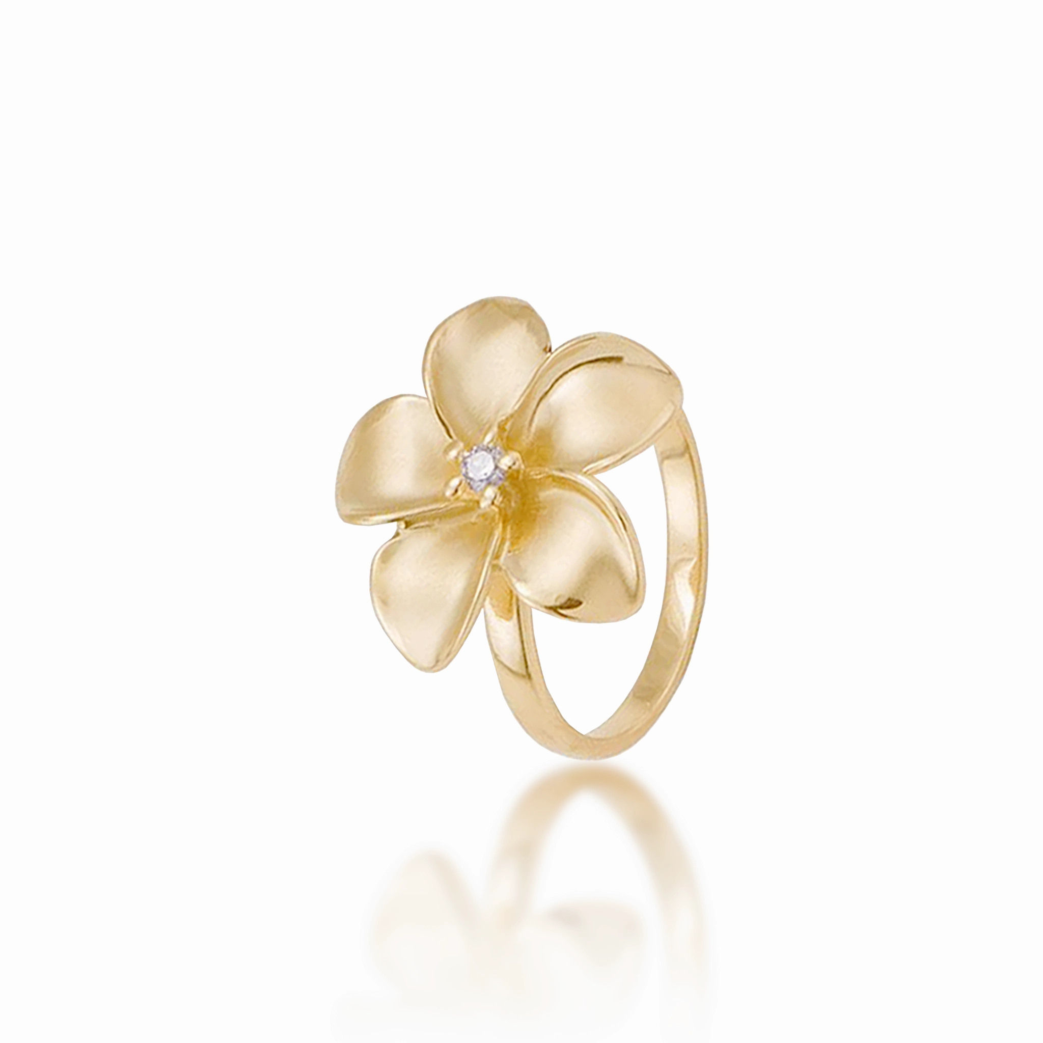 Fashionable Style Plumeria Ring in Gold with Diamond - 18mm