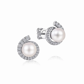14K White Gold Pearl Stud Earrings with Diamond Halo Modern Glam Glam Effect