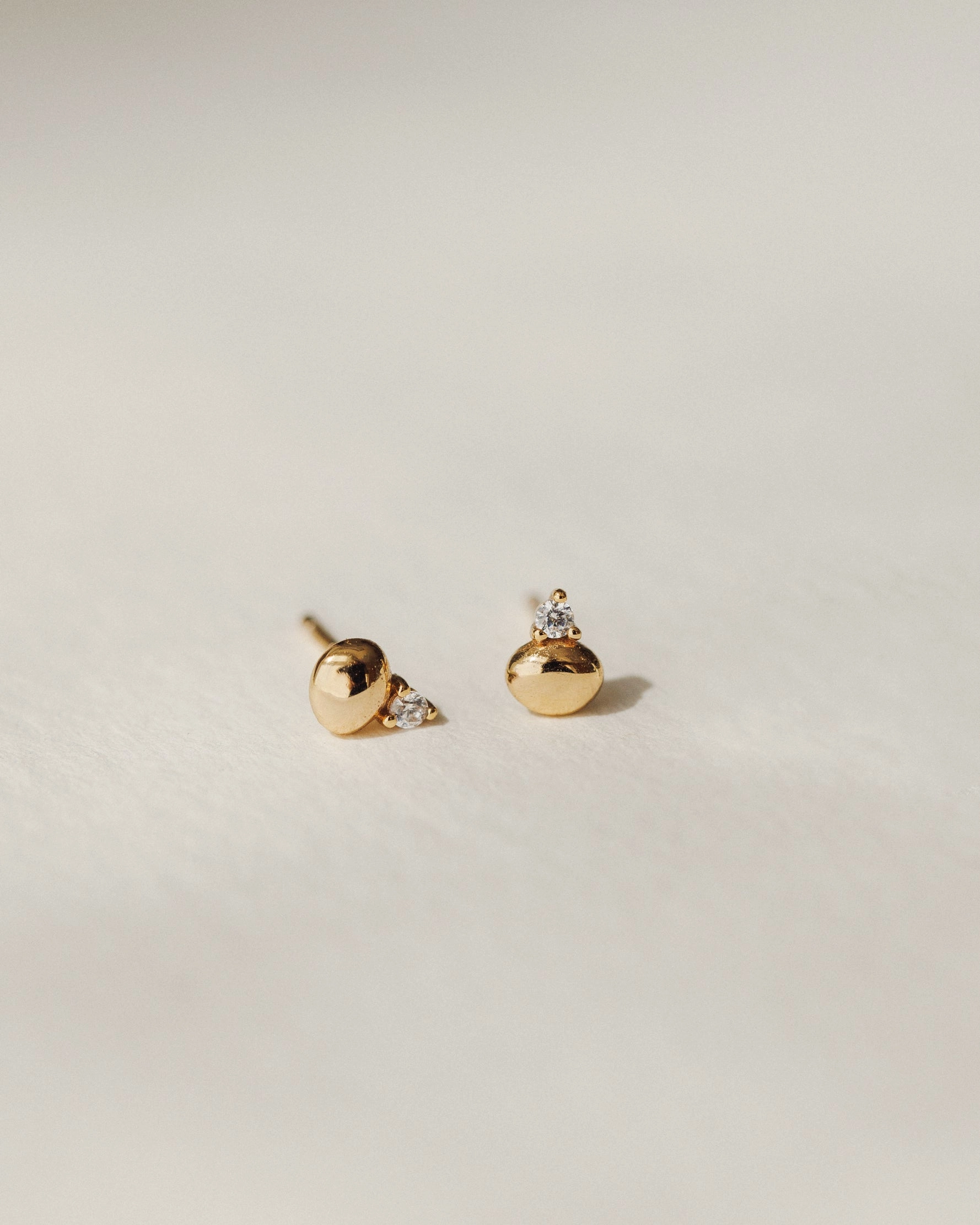 Futuristic Embellishment Gleaming Pebble Studs