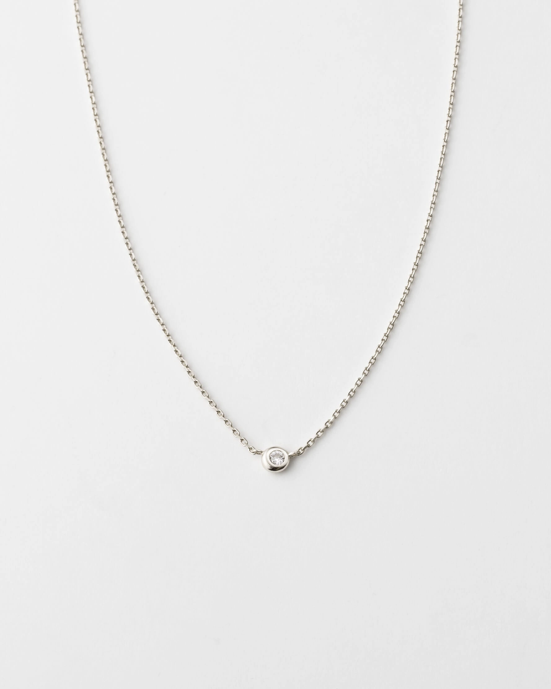 Luxury Line Gaia White Sapphire Solitaire Necklace